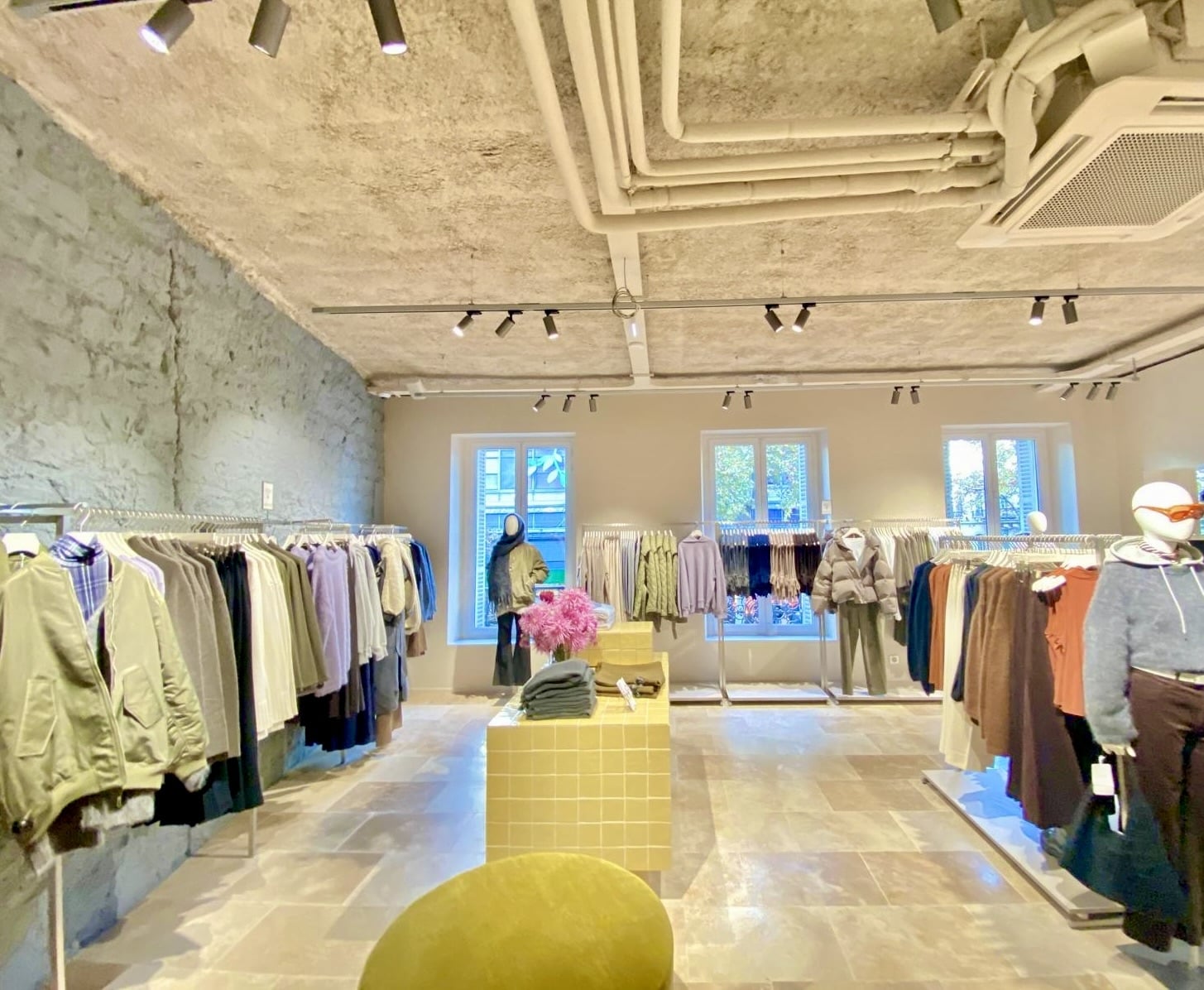 aménagement-&otherstories-paris-5 2 Aménagement Flagship &Other Stories Paris