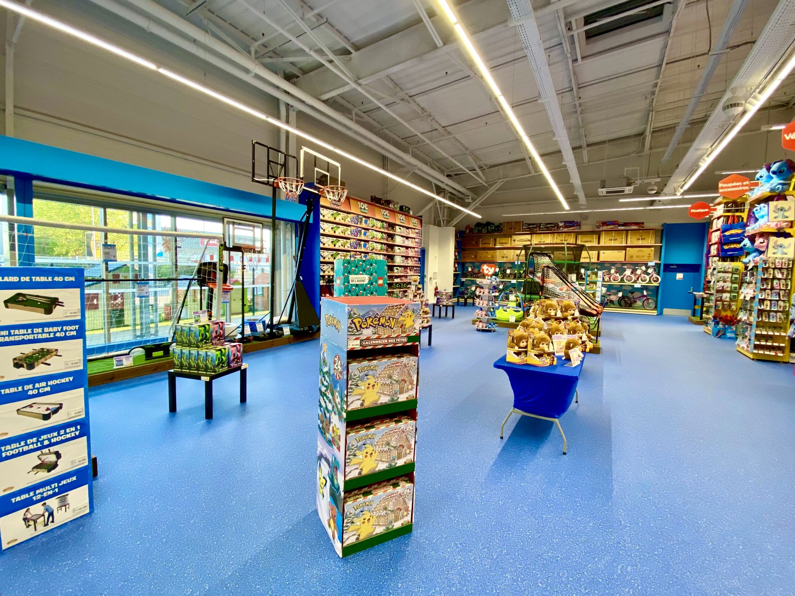 smyths-toys-bordeaux-amenagement-8 Aménagement Smyths Toys Bordeaux