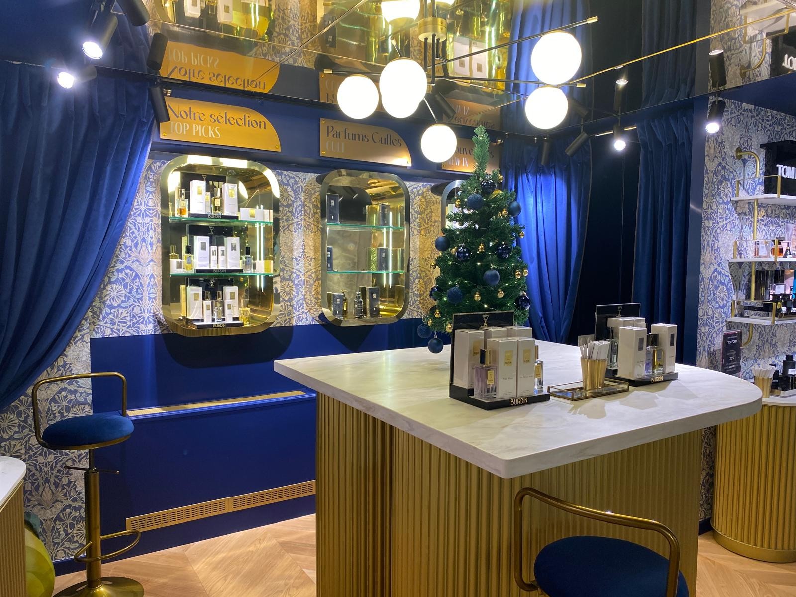 parfumerie burdin aménagement magasin Groupe Pagès parfumerie burdin aménagement magasin Groupe Pagès