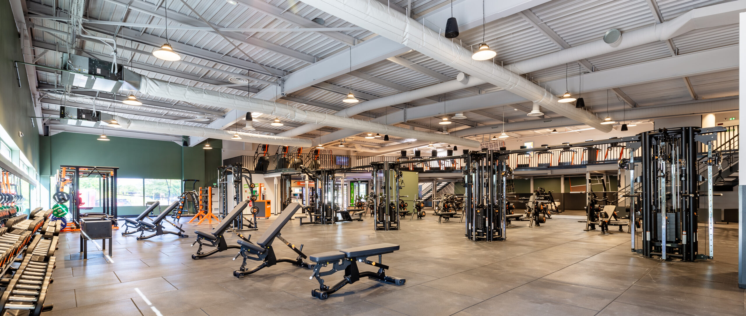 Basic_Fit_-_agencementsallesport-n-3 agencement salle fitness